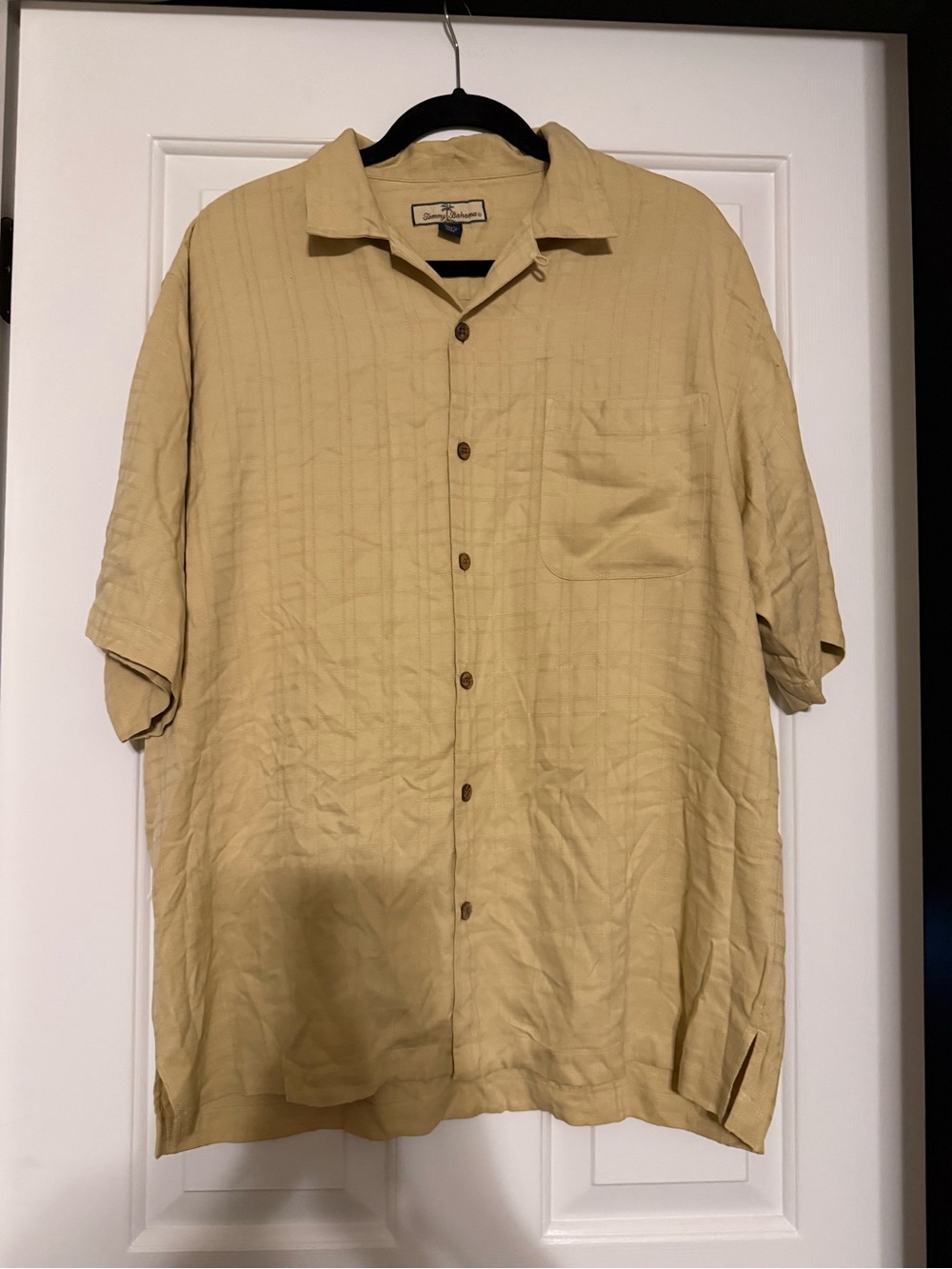 Tommy Bahama 100% Silk Camp Shirt - Men's Medium